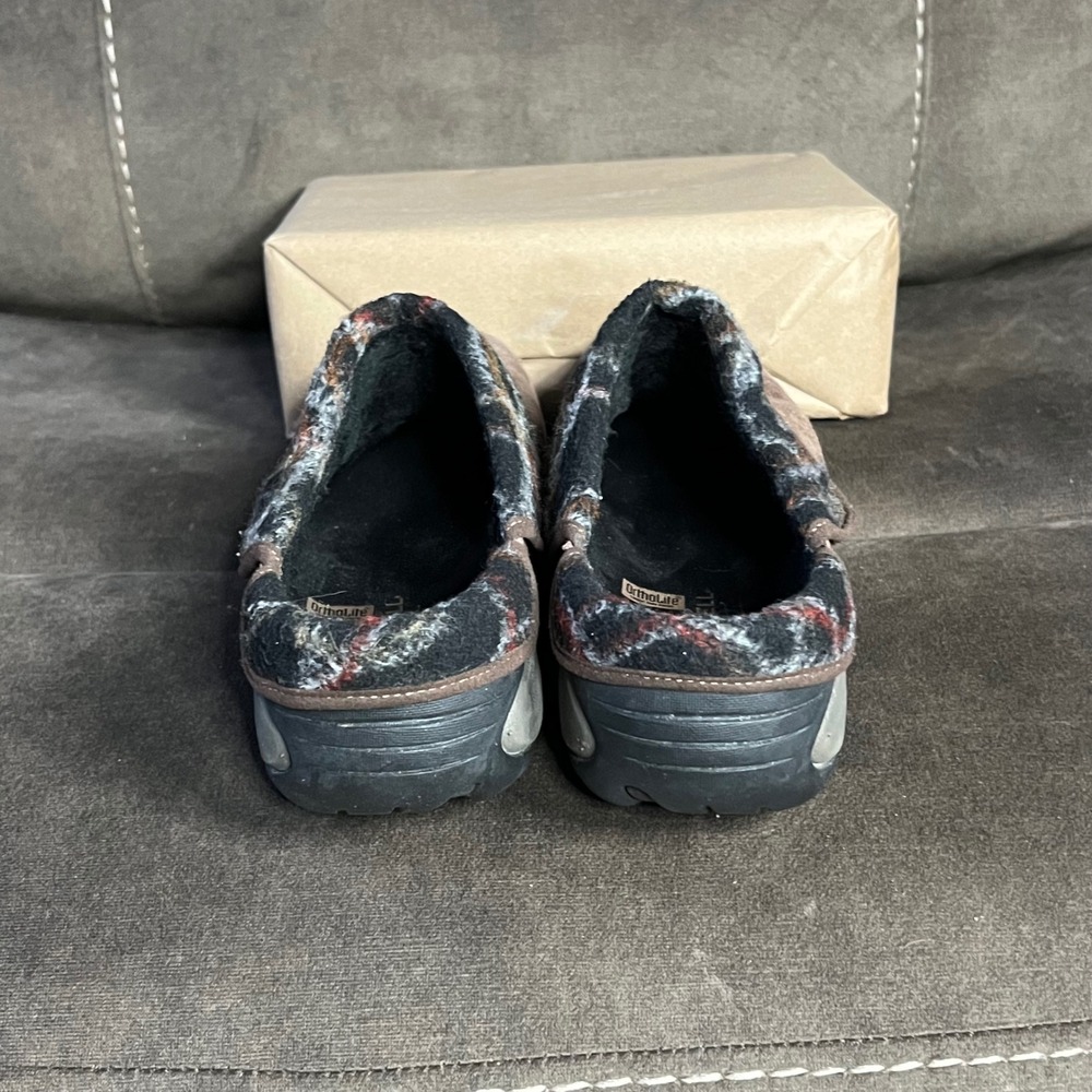 Merrell Women's Suede‎ Slip On Clogs Fleece Lined Ortholite Size 8 Brown Plaid - Picture 3 of 6